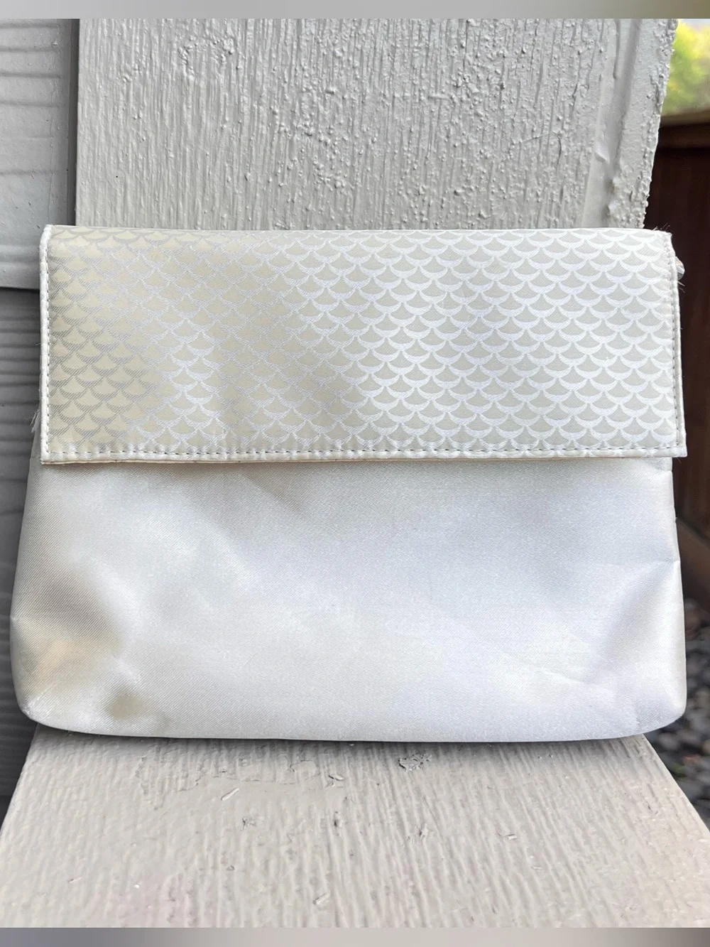 Bvlgari Emirates Ivory Mini Clutch NWOT Bag Cosmetic Pouch Y2K Gold Hardware LUX